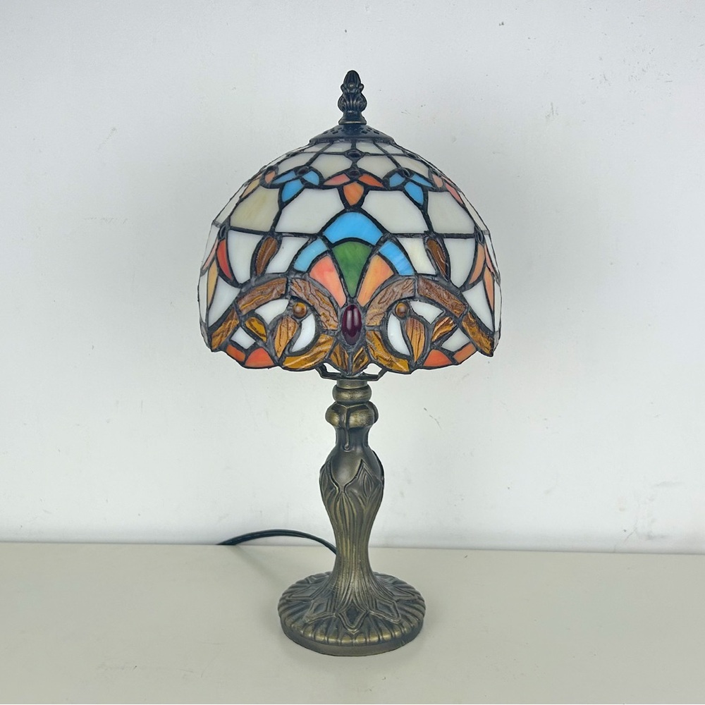 Perfect Gift/Housewarming Gift Pink Flower Lamp/new Stained Glass Bedside Light - Picture 5 of 12